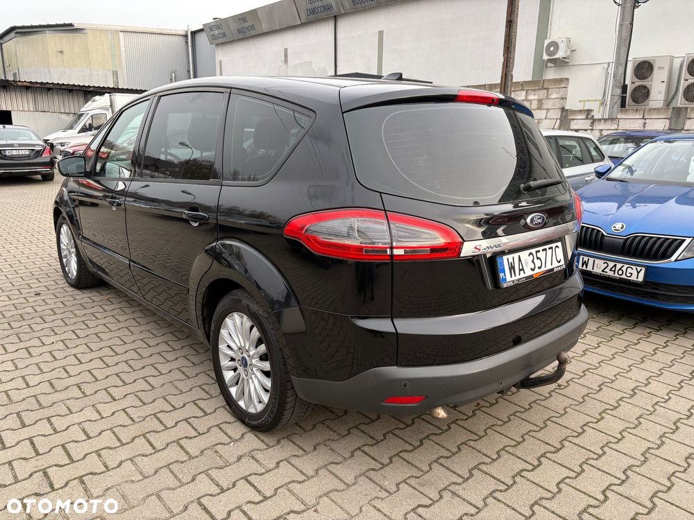 Ford S-Max - 9