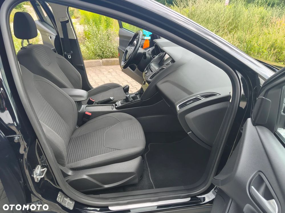 Ford Focus 1.5 TDCi Titanium - 24