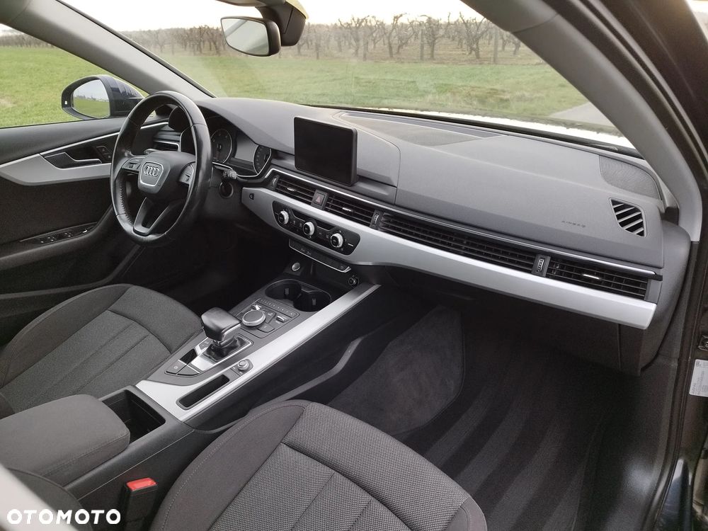 Audi A4 Avant 2.0 TDI S tronic - 18