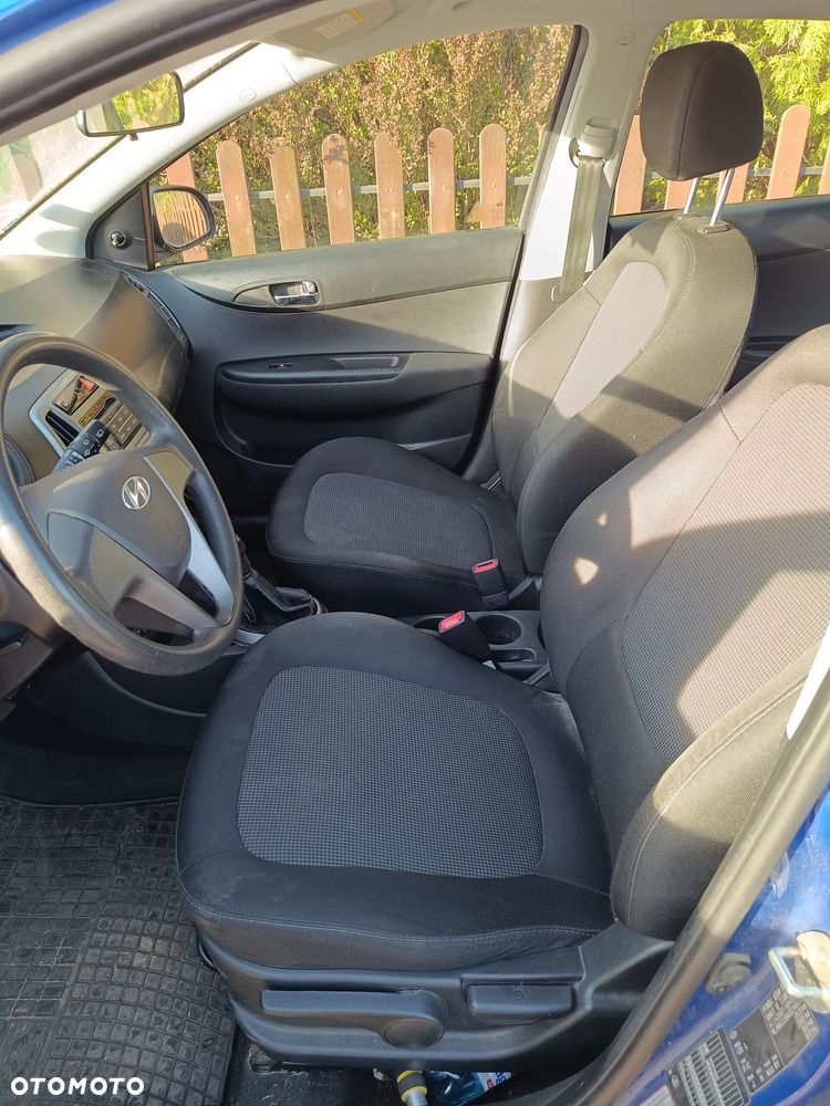 Hyundai i20 1.25 Classic + - 9