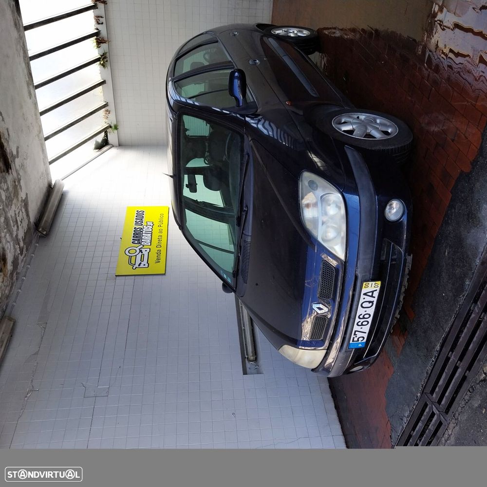 Renault Scénic 1.4 16V RTE - 1