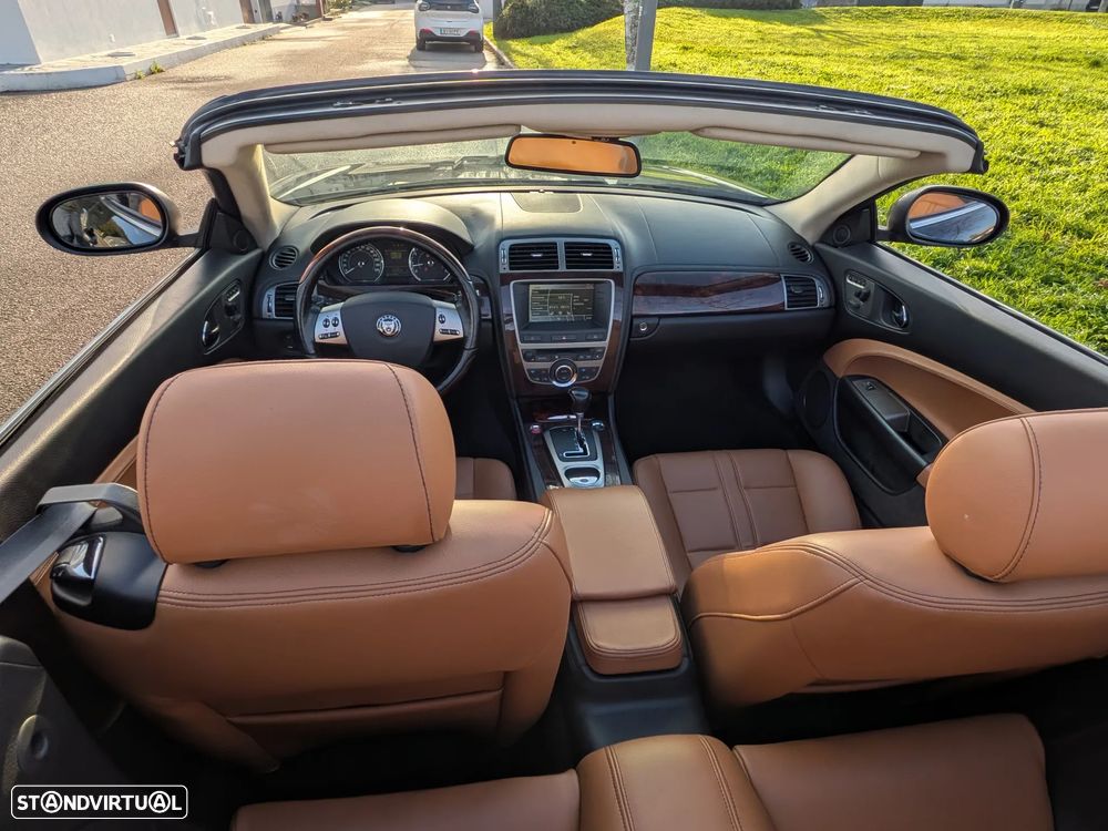 Jaguar XK XK8 4.2 Covertible Classic - 13