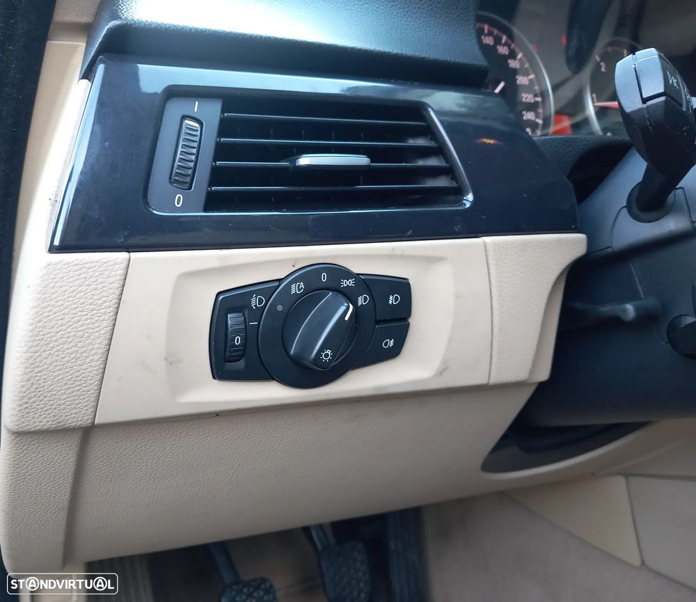 BMW 320 d Navigation - 17