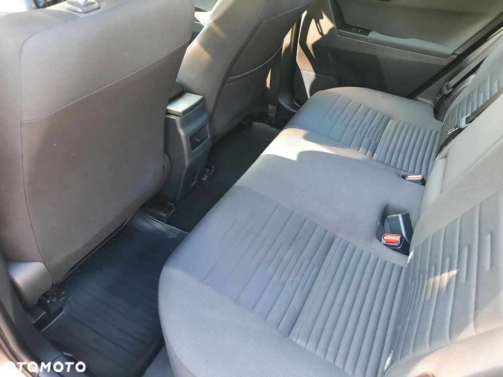 Toyota Auris 1.6 Premium - 9