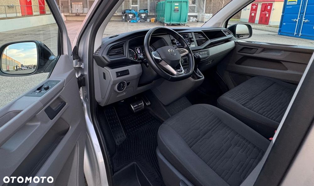 Volkswagen Caravelle 6.1 2.0 TDI L2 Highline DSG - 5