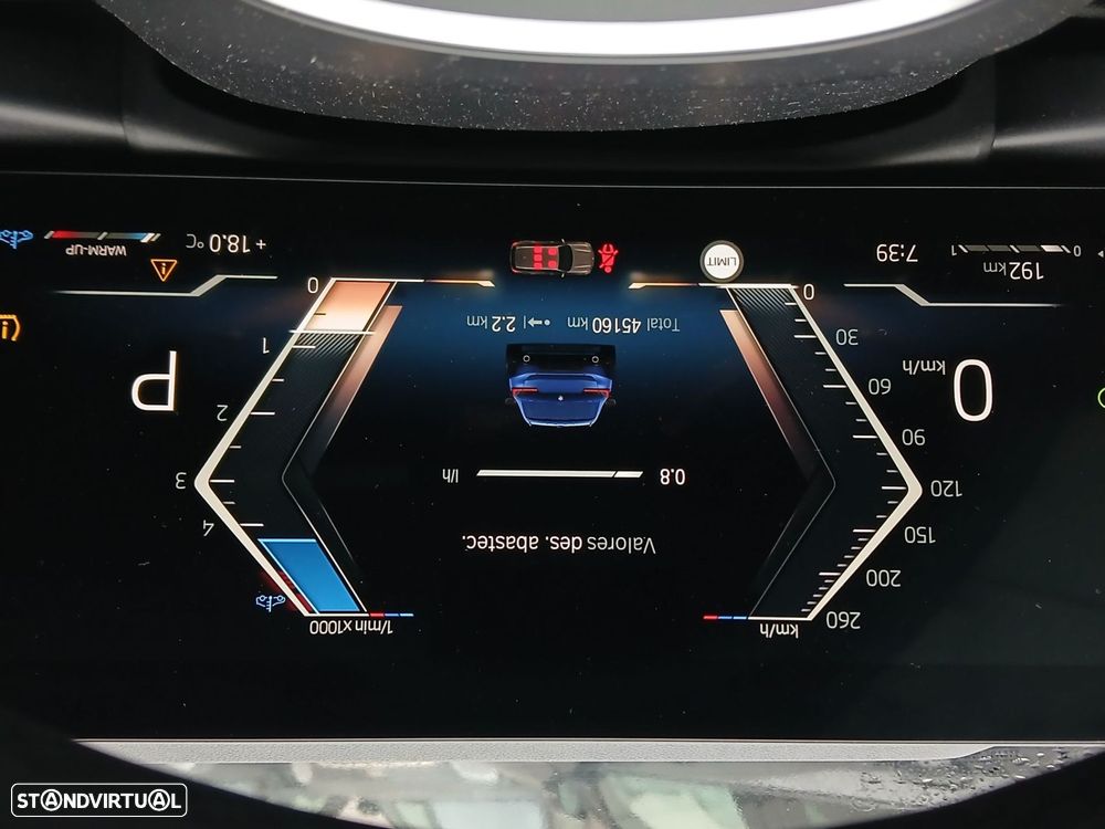 BMW 320 d Touring Pack Desportivo M Auto - 25