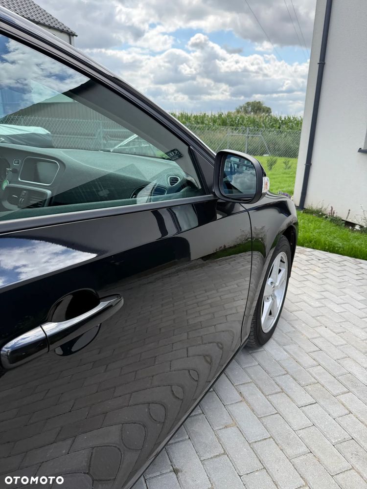 Volvo V40 D2 Kinetic - 11