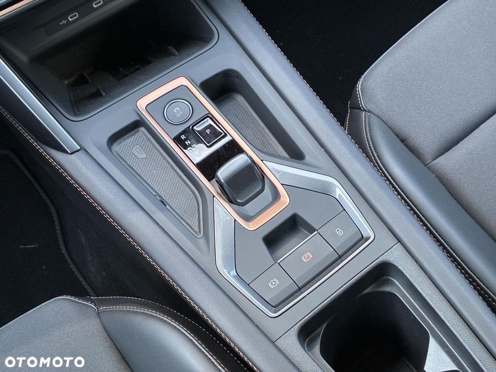 Cupra Formentor 1.5 eTSI mHEV DSG - 32