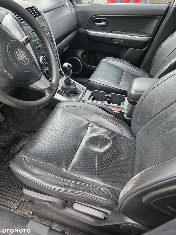 Suzuki Grand Vitara 2.0 Comfort - 19