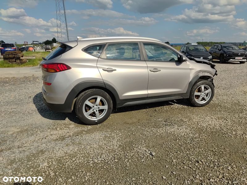 Hyundai Tucson blue 1.6 CRDi 2WD Style - 19