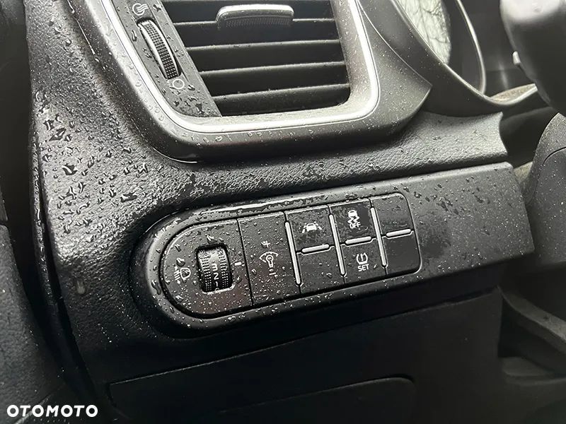 Kia Ceed 1.5 T-GDI L DCT - 10