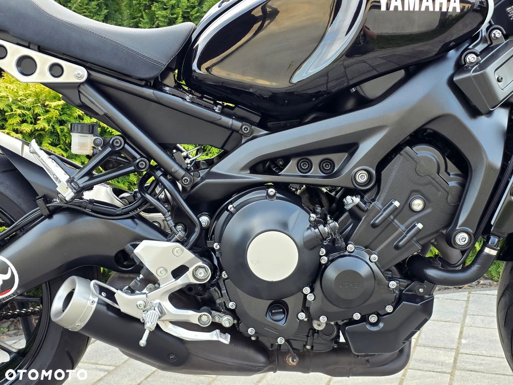 Yamaha XSR - 9