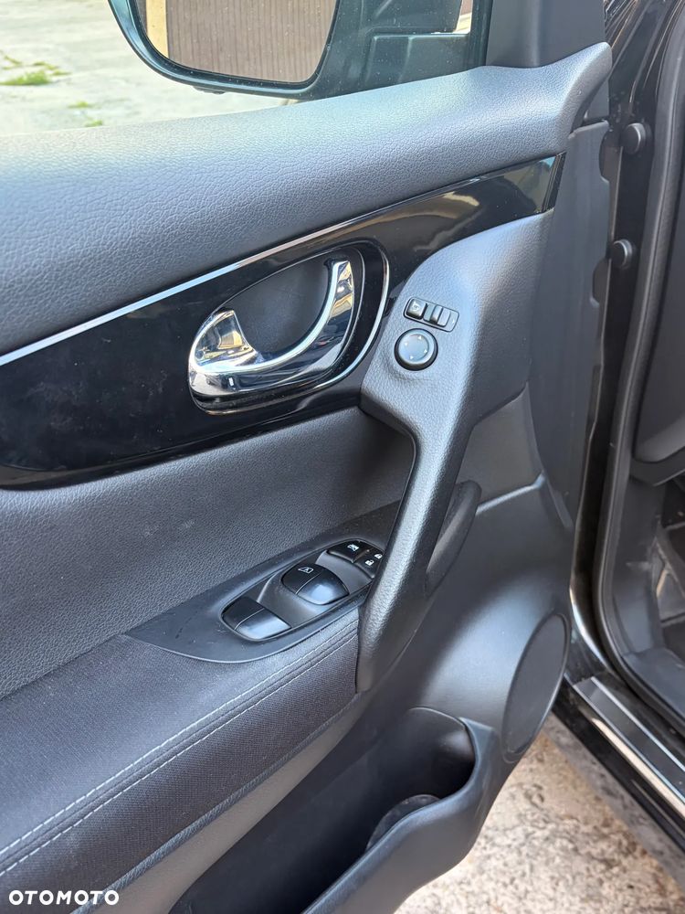 Nissan Qashqai 1.6 DIG-T N-Connecta - 8