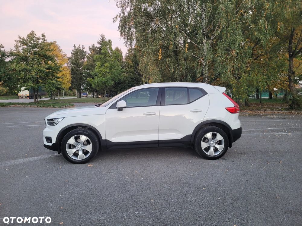 Volvo XC 40 - 3