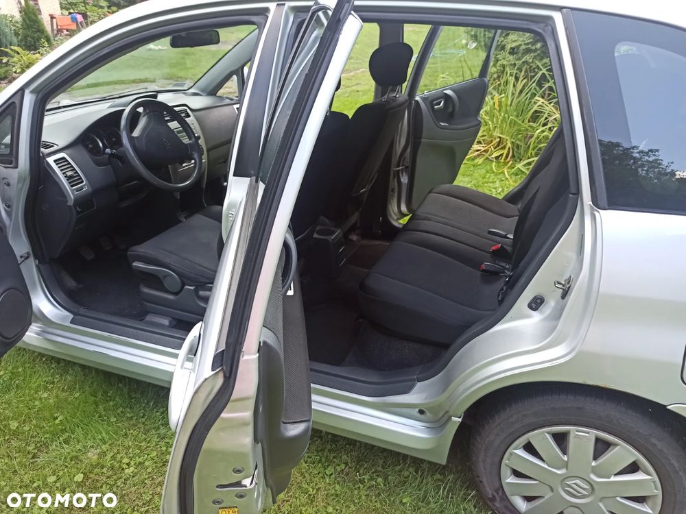 Suzuki Liana 1.4 DDiS Comfort - 6