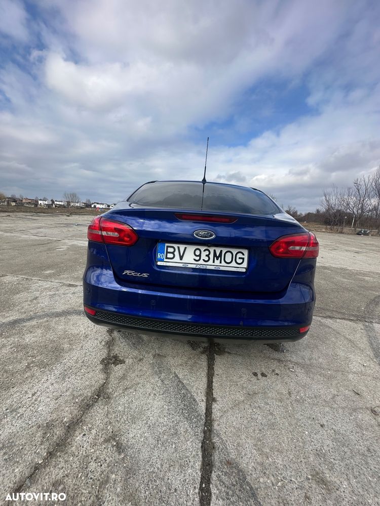 Ford Focus 1.5 TDCi DPF Start-Stopp-System Aut. Business - 7