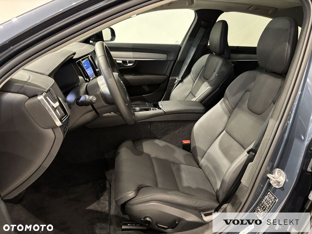Volvo S90 - 24