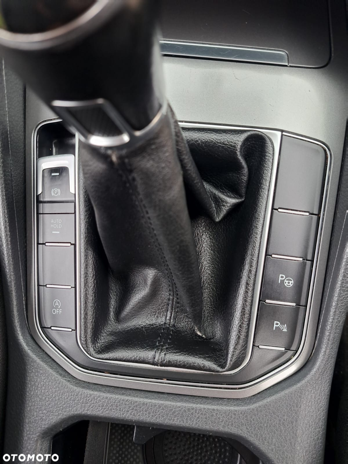 Volkswagen Golf Sportsvan VII SV 1.6 TDI Comfortline - 8