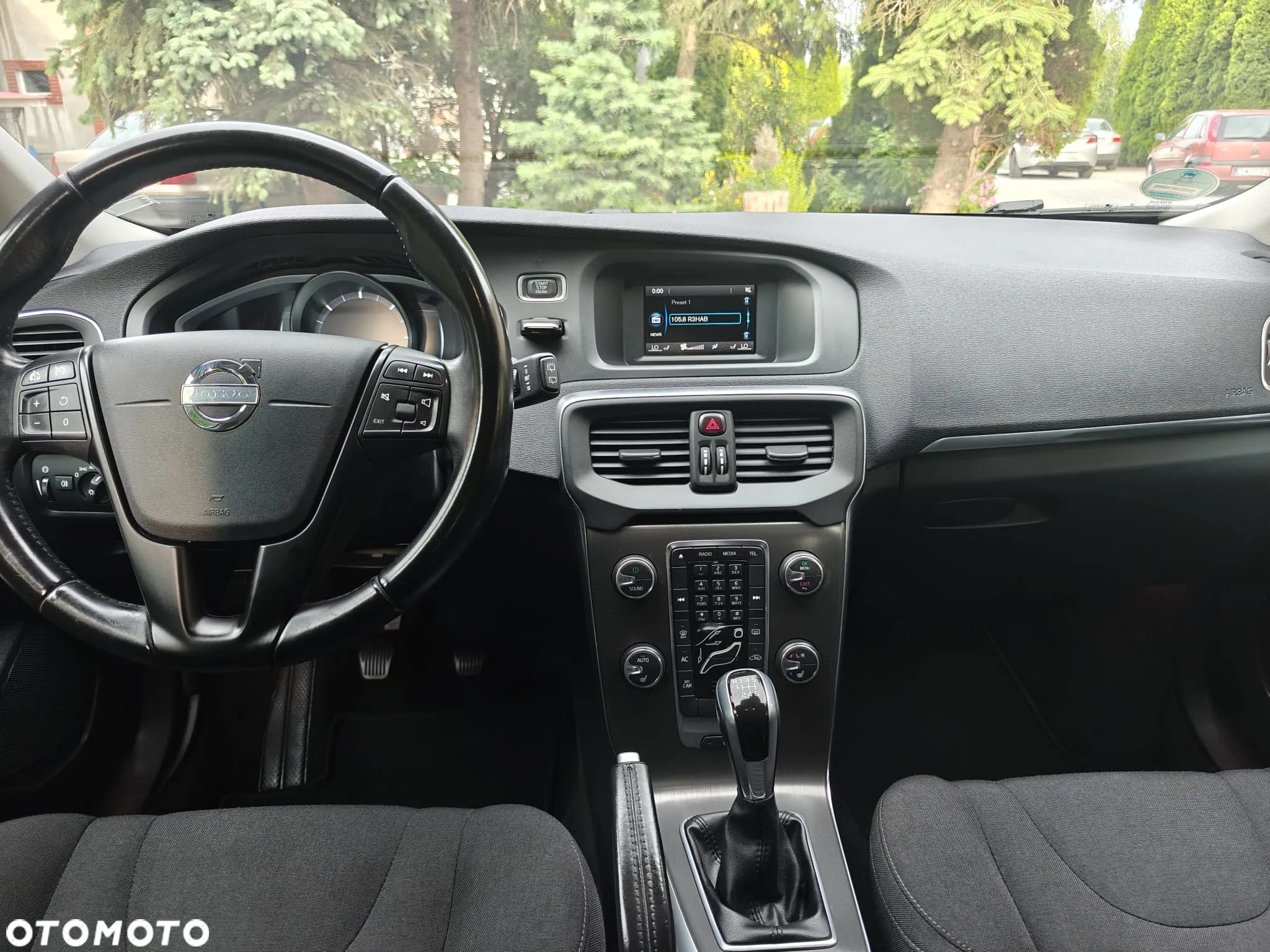 Volvo V40 - 15