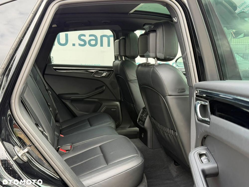 Porsche Macan T PDK - 15