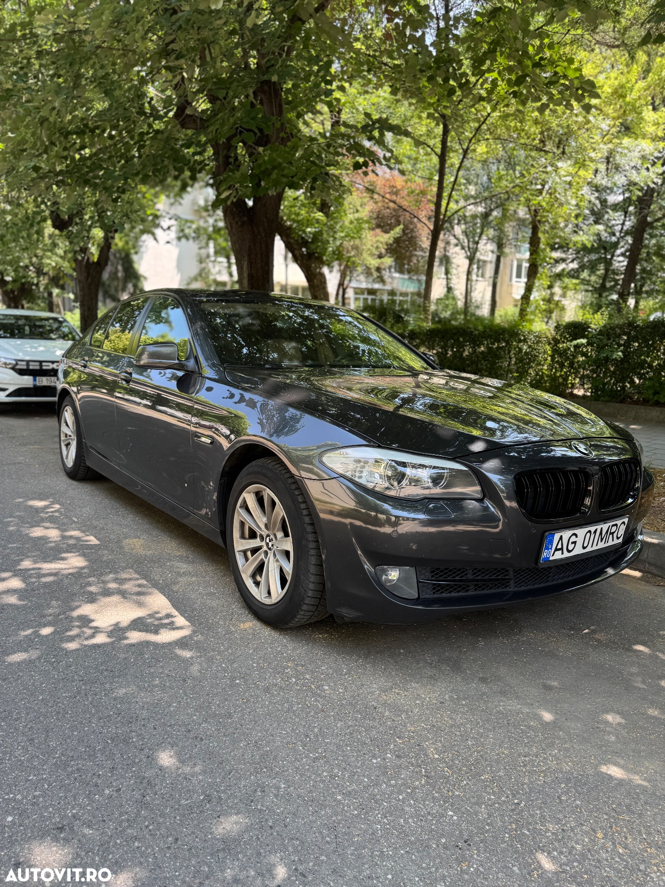 BMW Seria 5 520d - 2