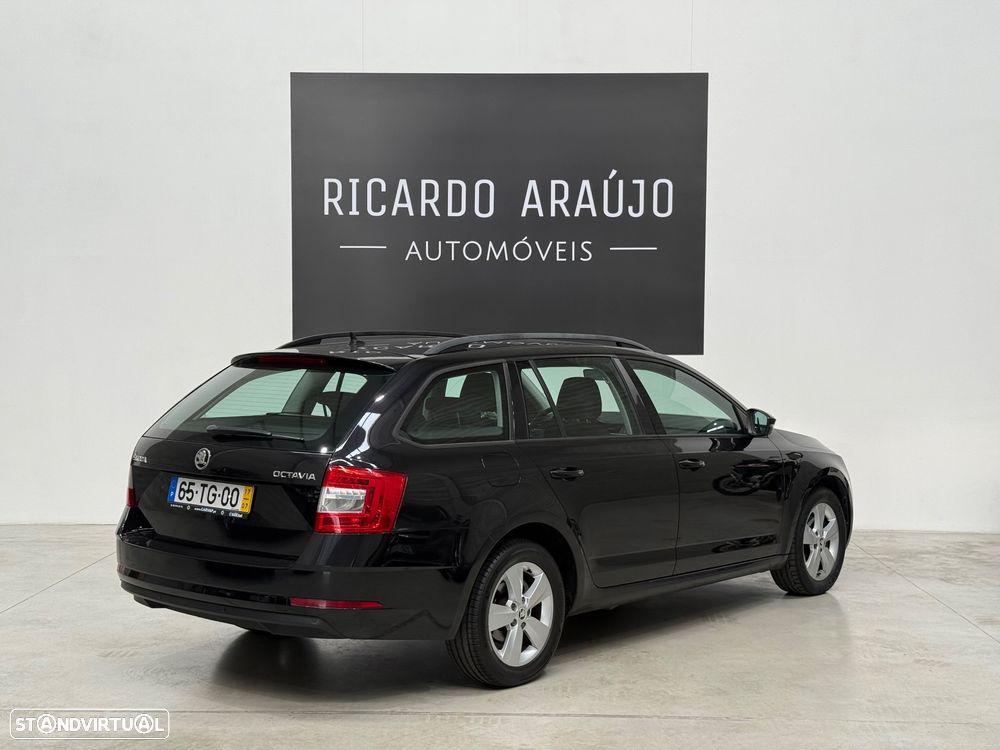 Skoda Octavia Break 1.6 TDi Ambition - 4