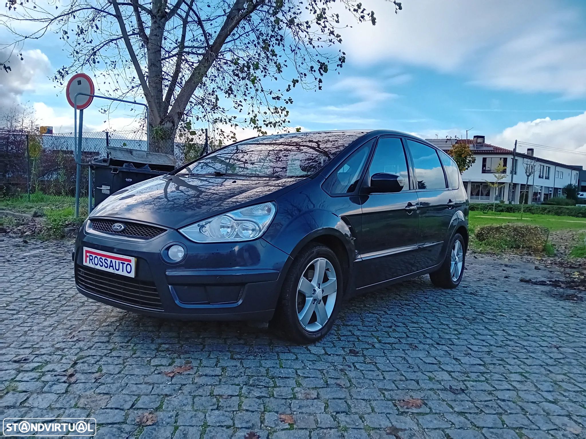 Ford S-Max 2.0 TDCi Titanium 7L - 1