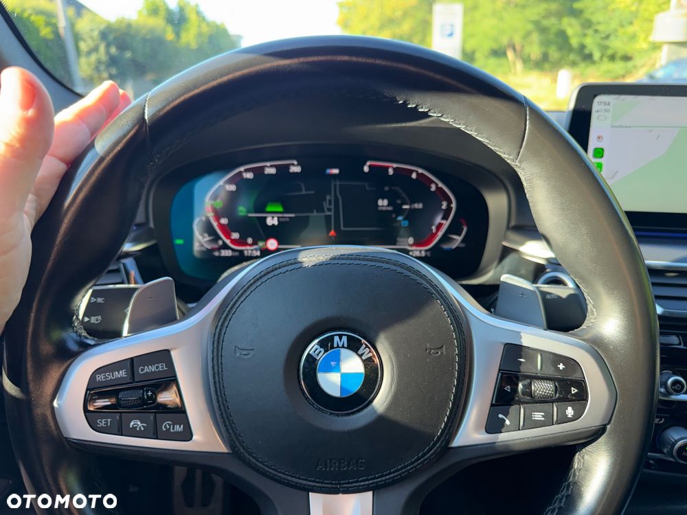 BMW Seria 5 520d xDrive MHEV M Sport sport - 37
