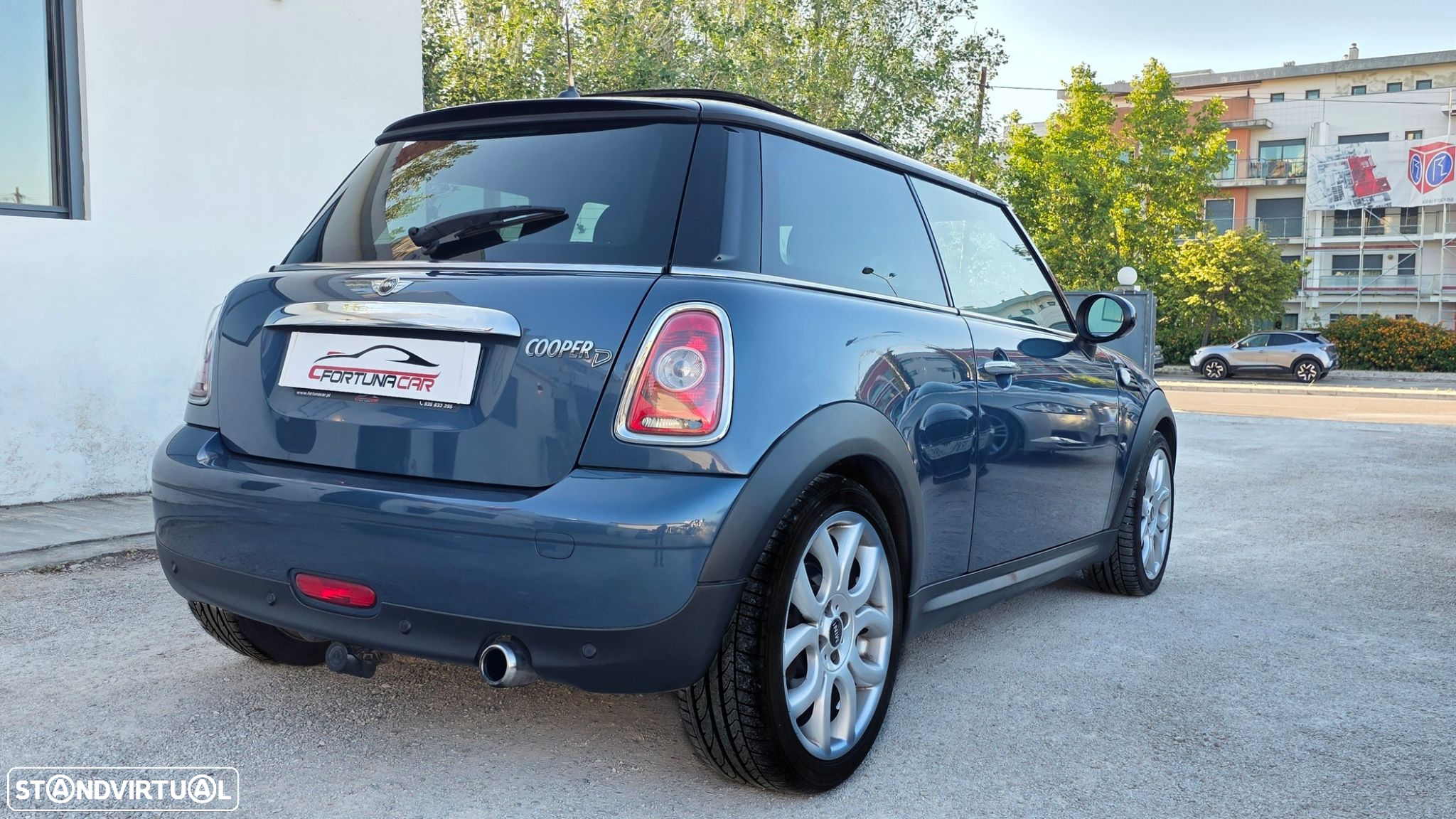 MINI 3 Portas Cooper D - 5