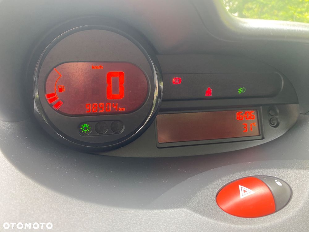 Renault Twingo 1.2 16V Night & Day - 28