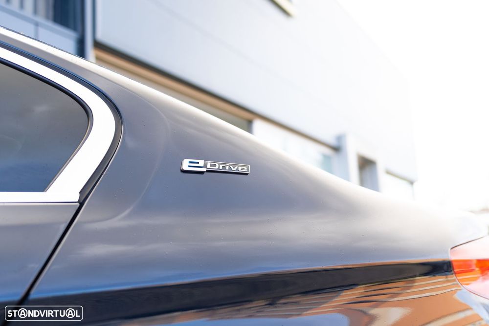 BMW 530 e iPerformance Line Luxury - 34