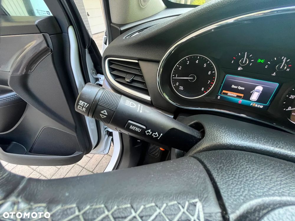 Buick Encore - 16