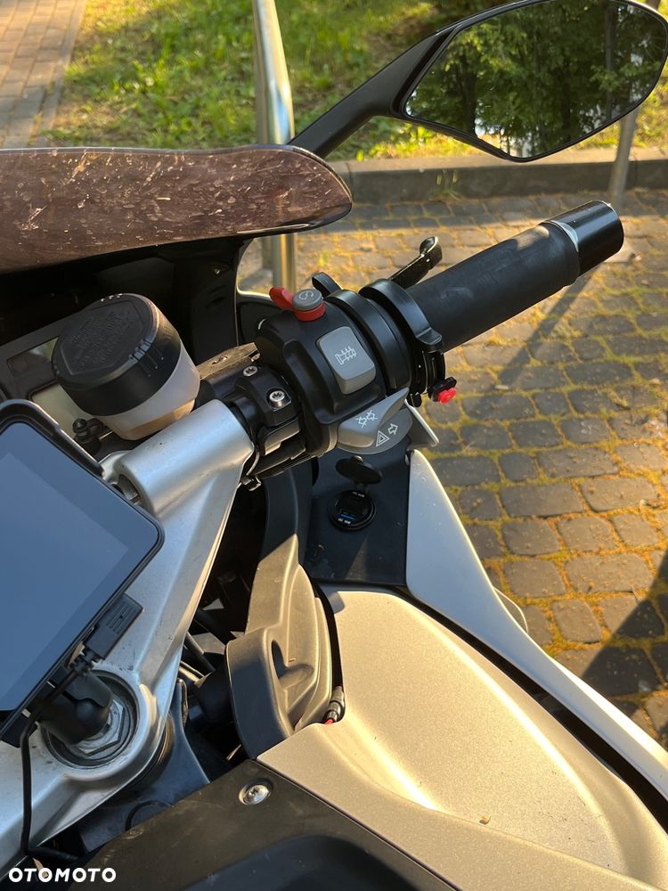 BMW K - 7
