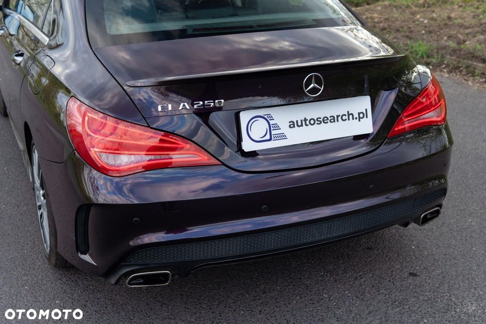 Mercedes-Benz CLA 250 7G-DCT AMG Line - 40