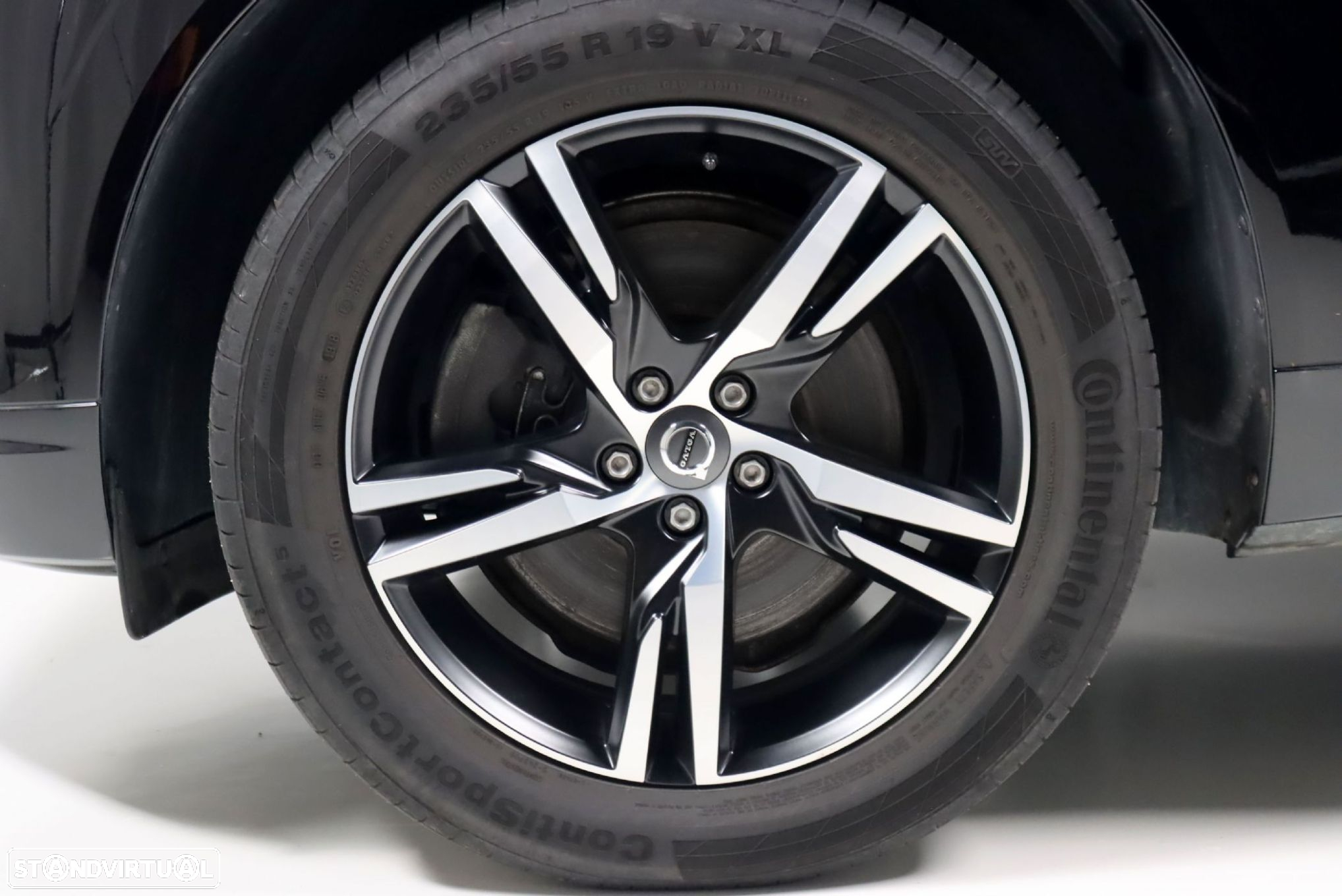 Volvo XC 60 2.0 D4 R-Design Geartronic - 9