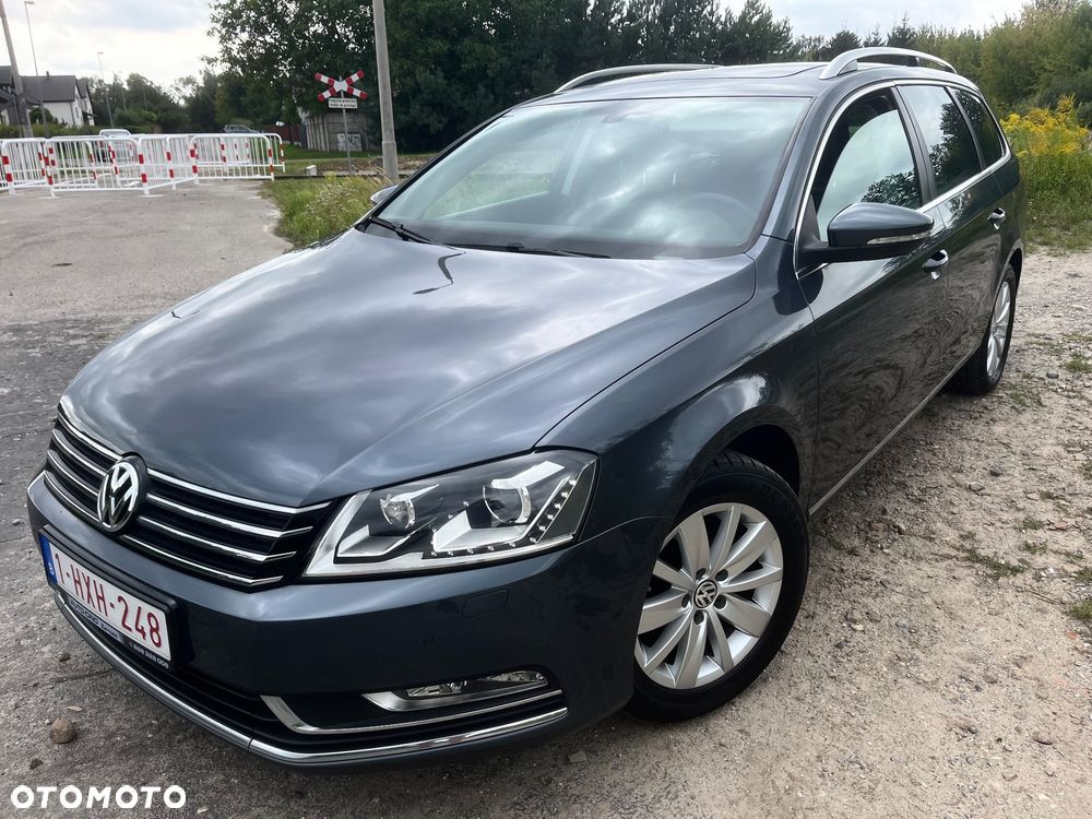 Volkswagen Passat - 2
