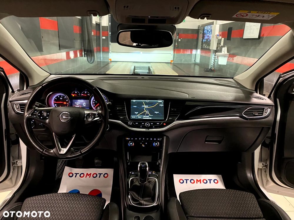 Opel Astra 1.4 Turbo Innovation - 20