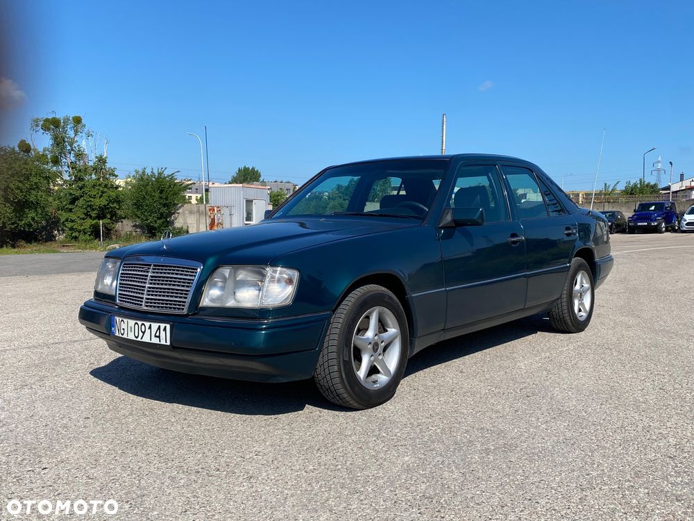 Mercedes-Benz W124 (1984-1993) - 1