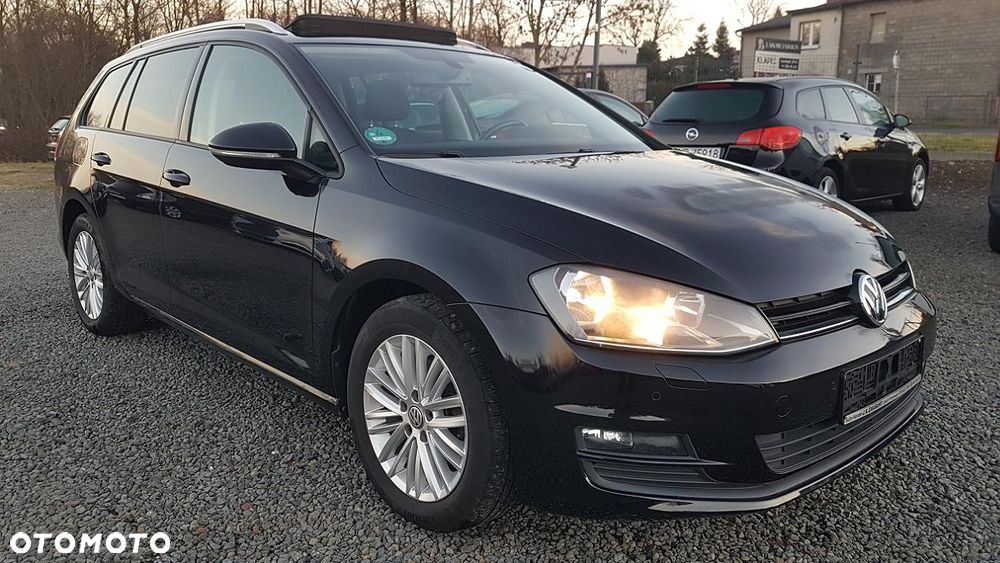 Volkswagen Golf Variant 2.0 TDI BlueMotion Technology Lounge - 2