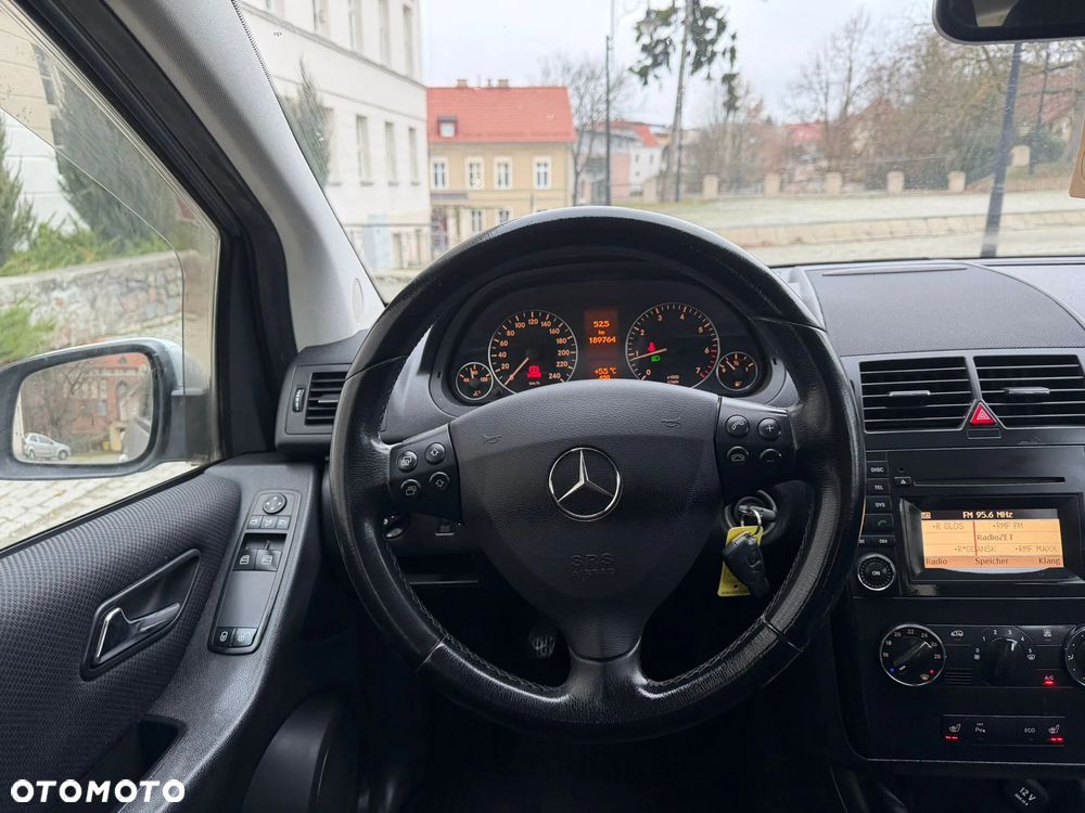 Mercedes-Benz Klasa A 150 BlueEFFICIENCY Elegance - 30