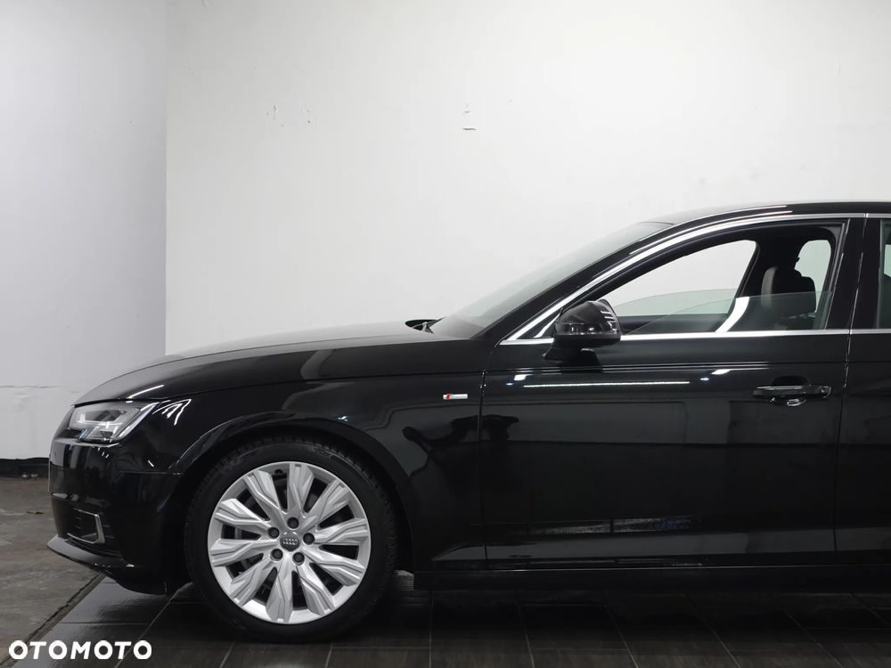 Audi A4 Limousine 2.0 TDI DPF S line Sportpaket - 15