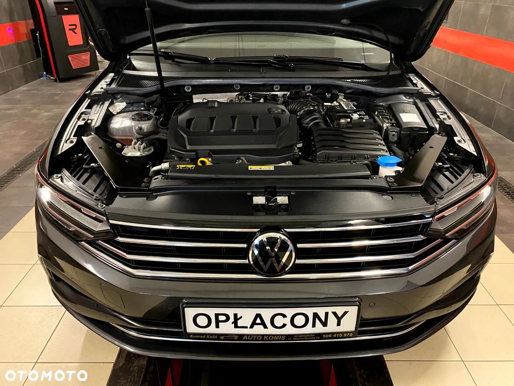 Volkswagen Passat 2.0 TDI EVO Elegance DSG - 20