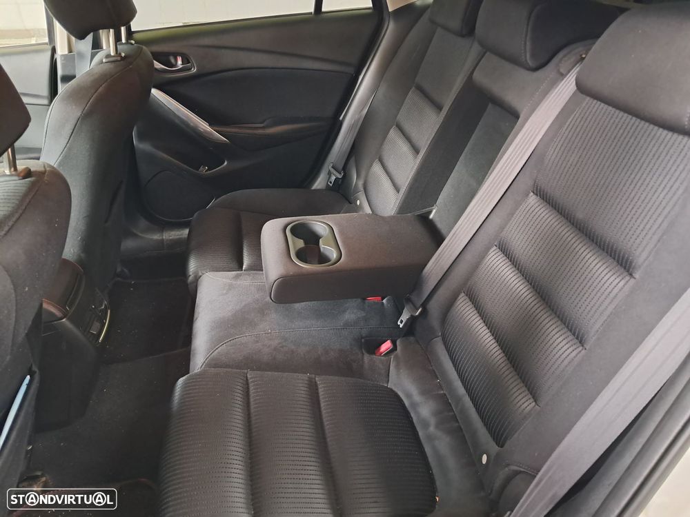 Mazda 6 M6 2.2 SKY-D Evolve HS HT Navi - 19