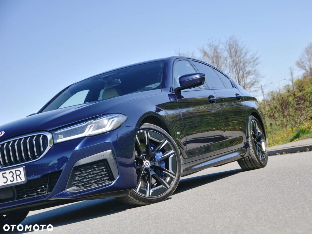 BMW Seria 5 540d xDrive mHEV M Sport sport - 28