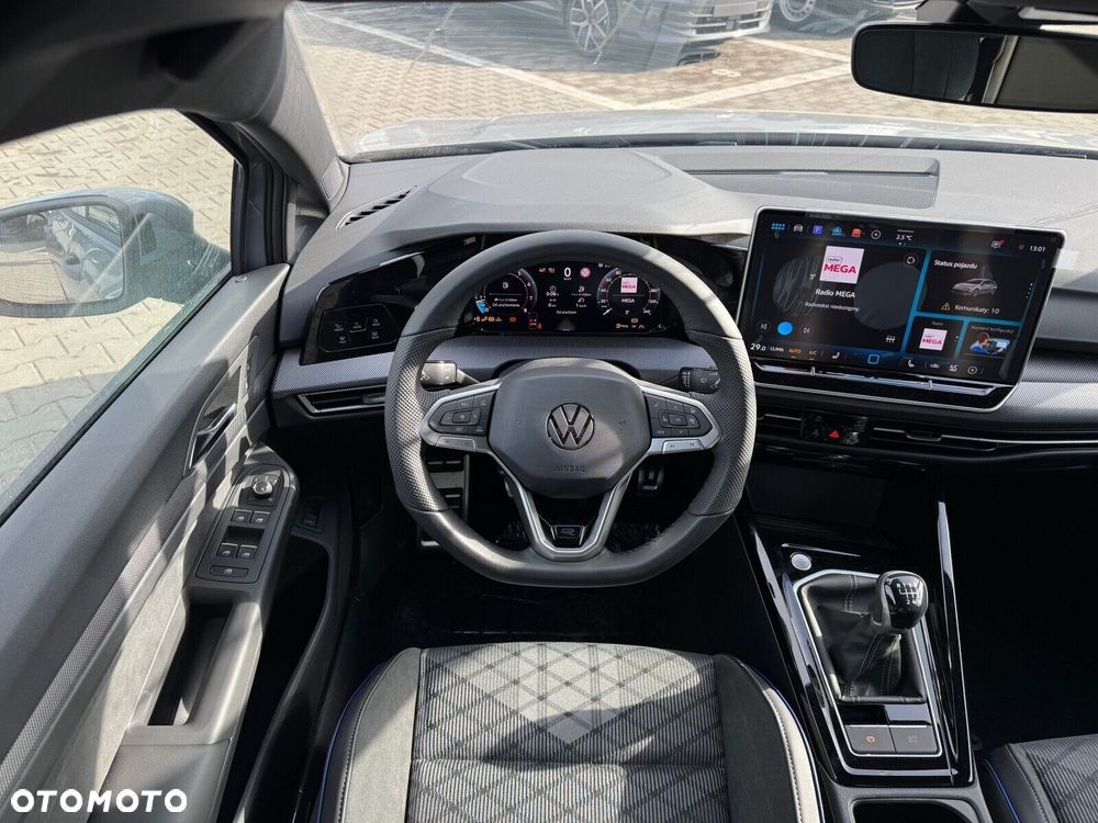 Volkswagen Golf 1.5 TSI R-Line Plus - 17