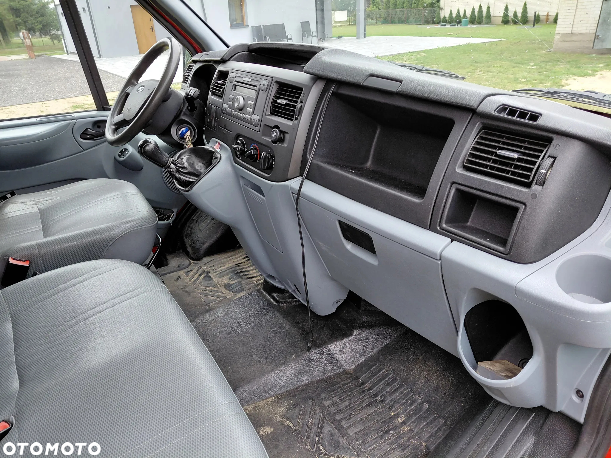 Ford Transit - 9