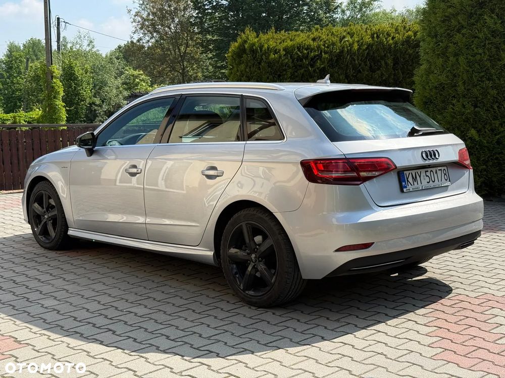 Audi A3 Sportback - 6