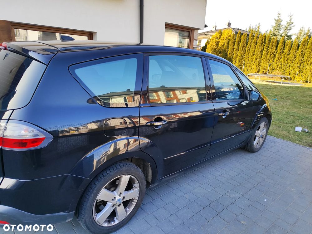 Ford S-Max 2.2 TDCi DPF Silver Magic - 3