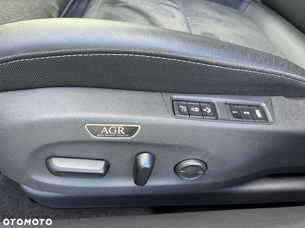 Opel Insignia - 22