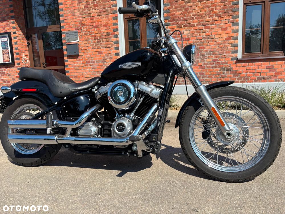 Harley-Davidson Softail Standard - 2